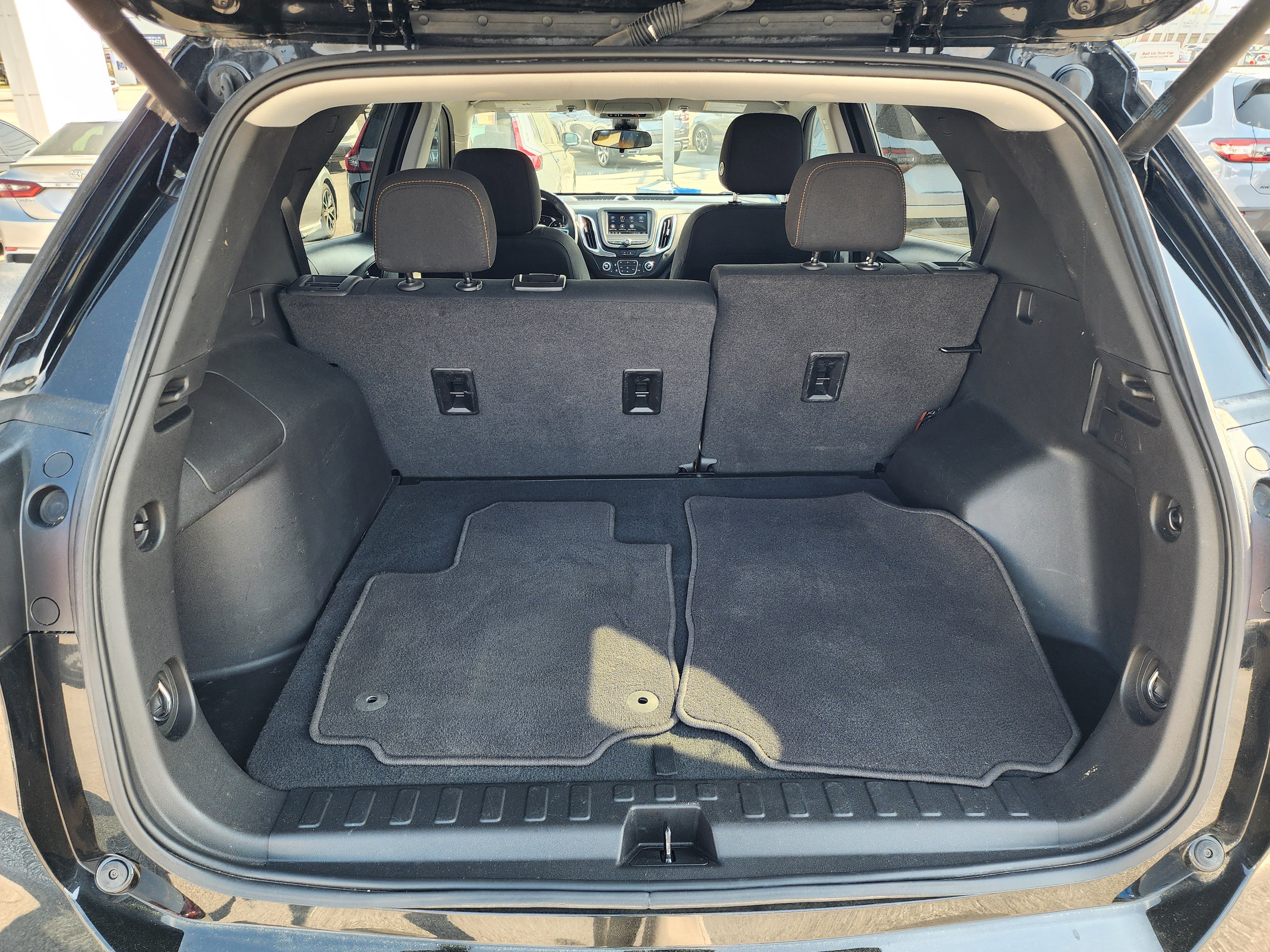 Used 2022 Chevrolet Equinox LT image 6