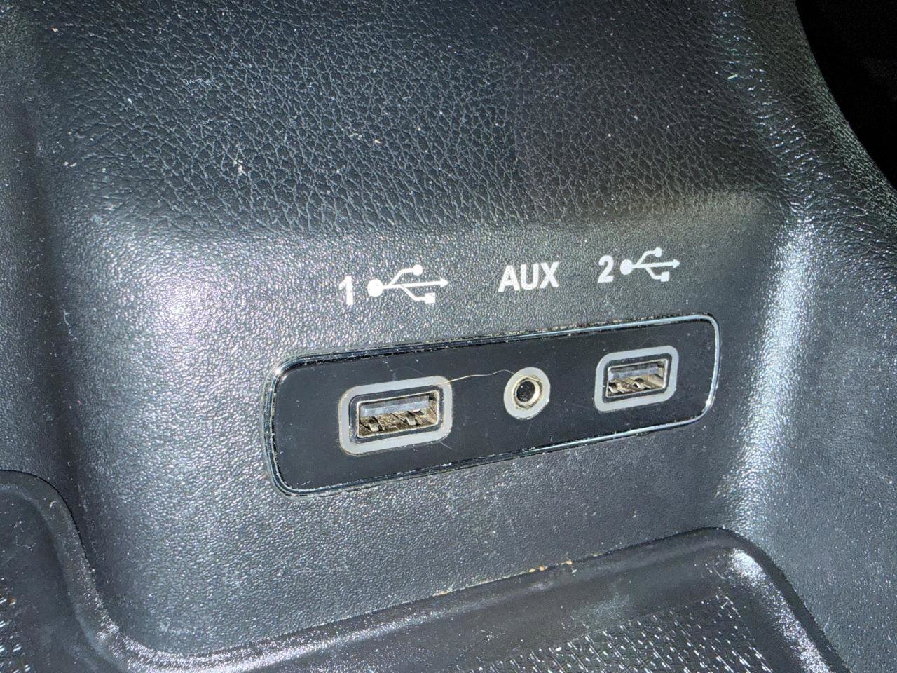 Used 2019 Dodge Durango GT image 25