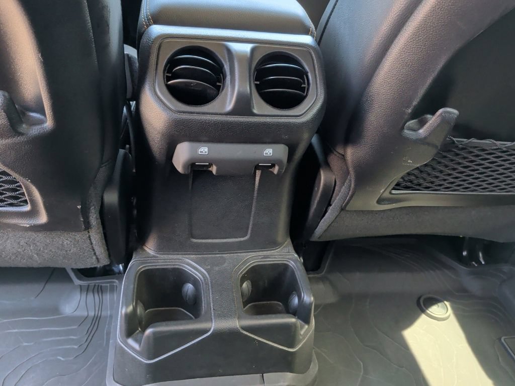 Used 2024 Jeep Gladiator Sport AWD/4WD image 42