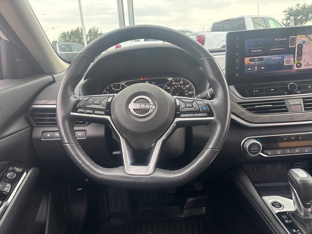 Used 2024 Nissan Altima 2.5 SL AWD/4WD image 10