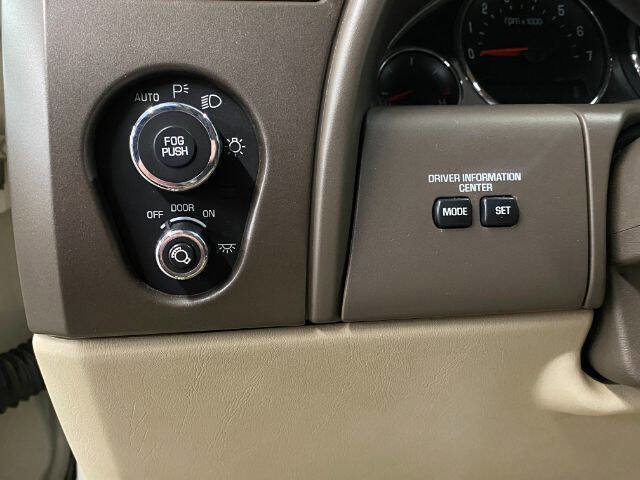 Used 2005 Buick Rendezvous CX image 12