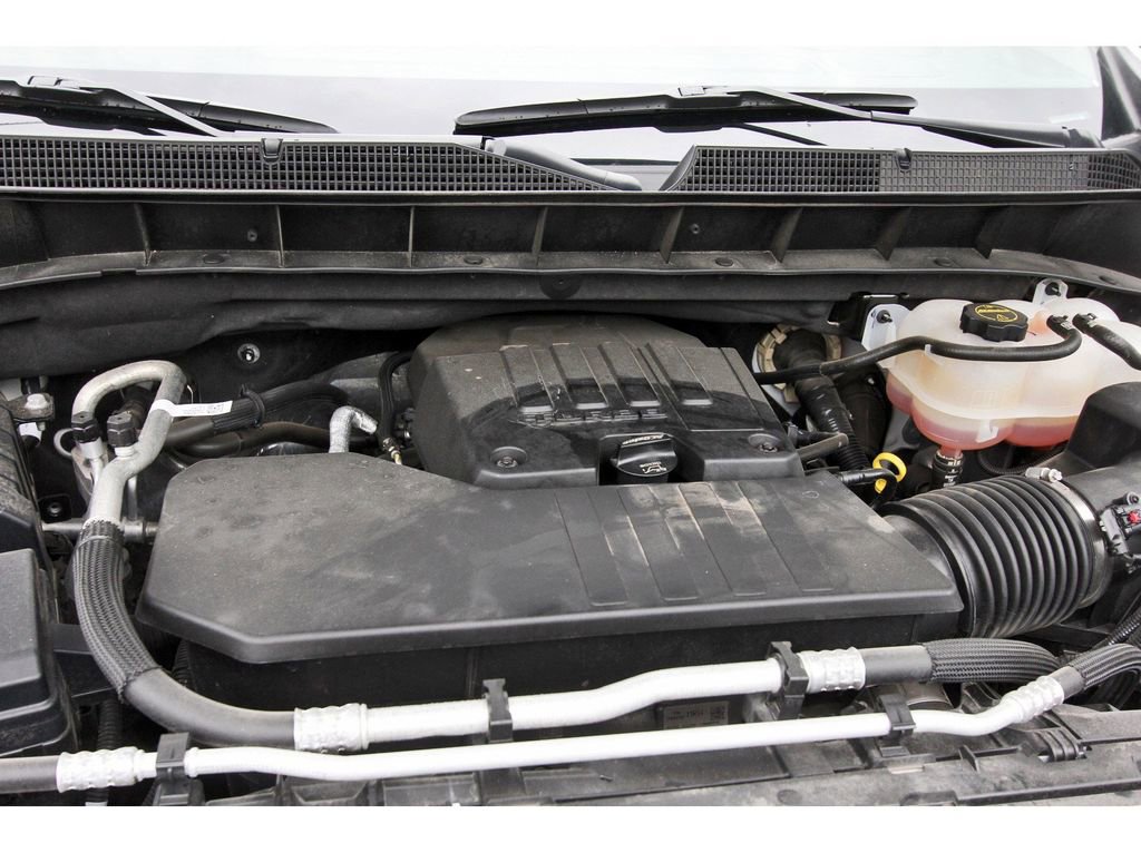 Used 2024 Chevrolet Silverado 1500 Custom AWD/4WD image 30