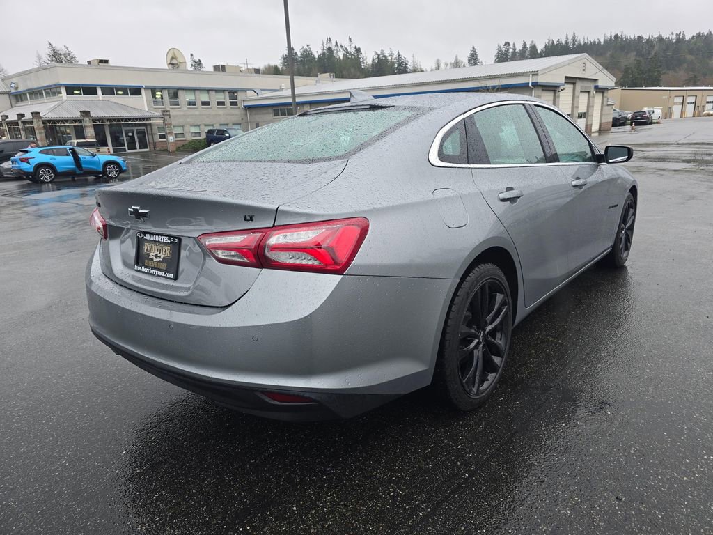 Used 2024 Chevrolet Malibu LT w/ Sport Edition FWD image 3