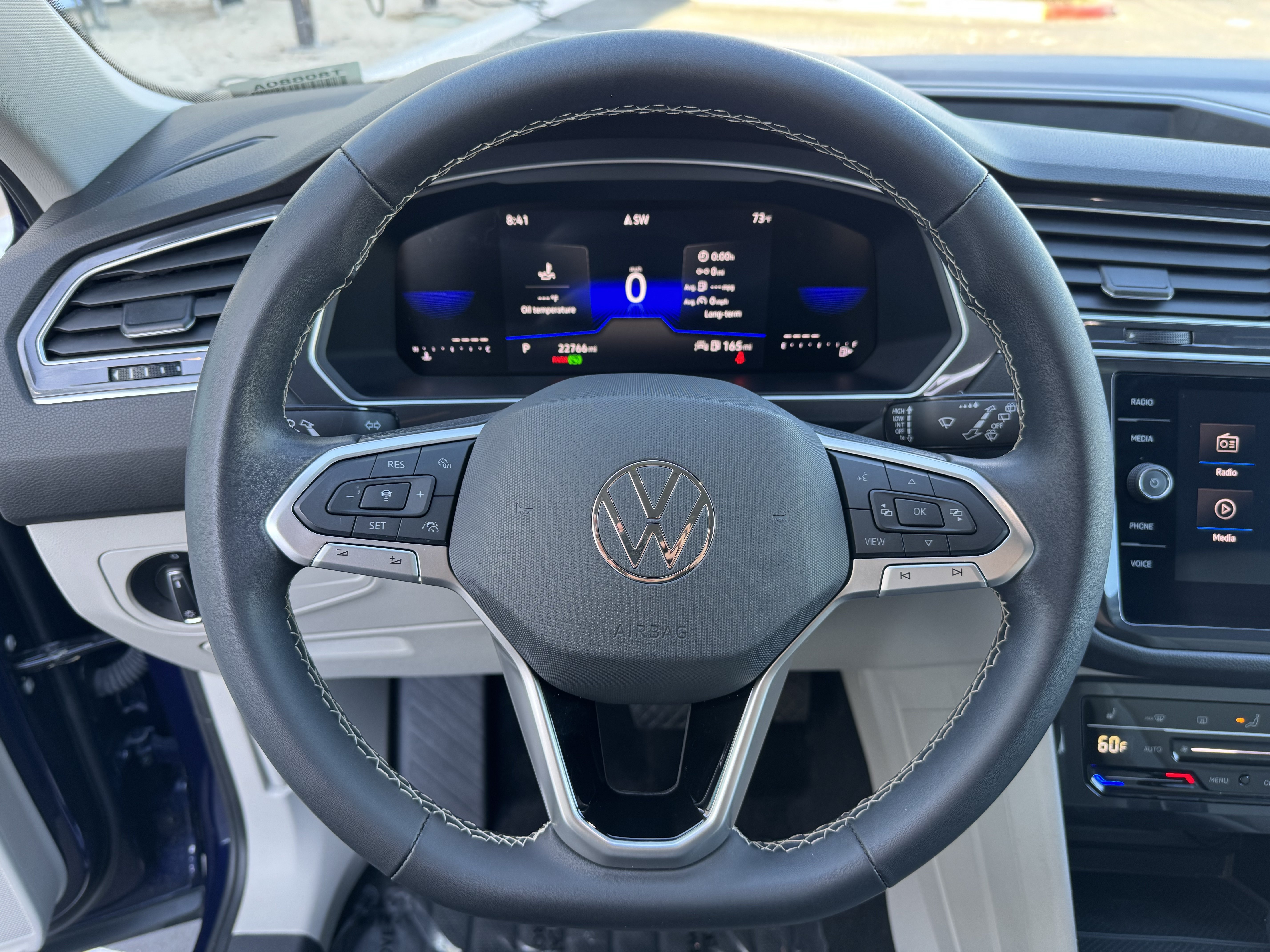 Certified 2024 Volkswagen Tiguan SE FWD image 19