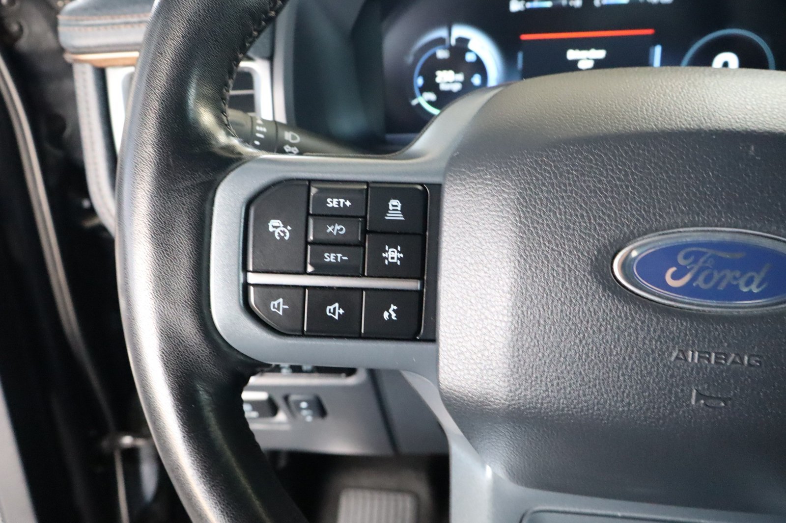 Used 2023 Ford F150 Lightning Lariat w/ Equipment Group 511A High AWD/4WD image 25