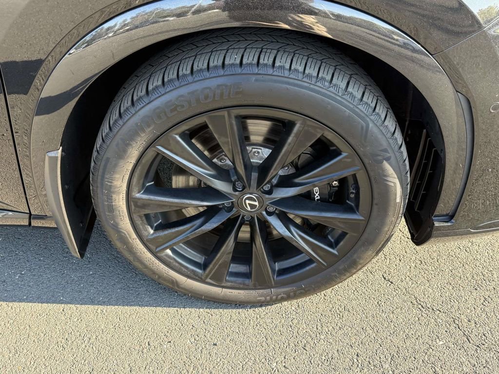 Used 2024 Lexus RX 500h F Sport w/ Convenience Package image 7