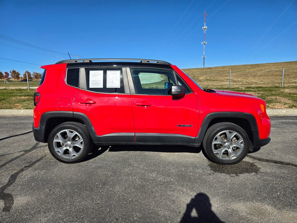 Used 2020 Jeep Renegade Limited image 2