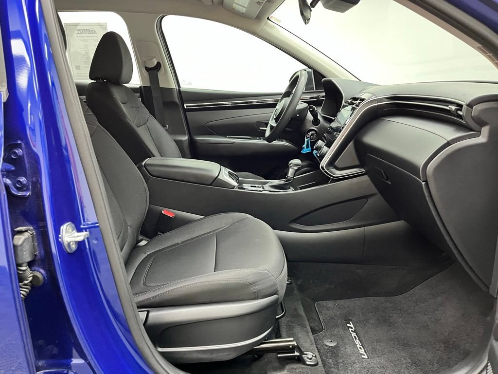 Used 2023 Hyundai Tucson SE AWD/4WD image 32