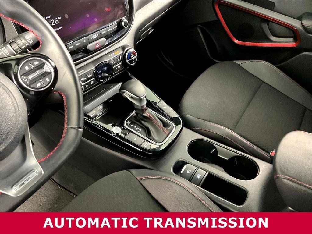 Used 2023 Kia Soul GT-Line w/ GT-Line Technology Package FWD image 17
