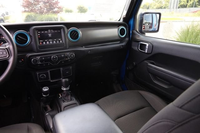 Used 2023 Jeep Gladiator Sport w/ Off Road Group AWD/4WD image 25