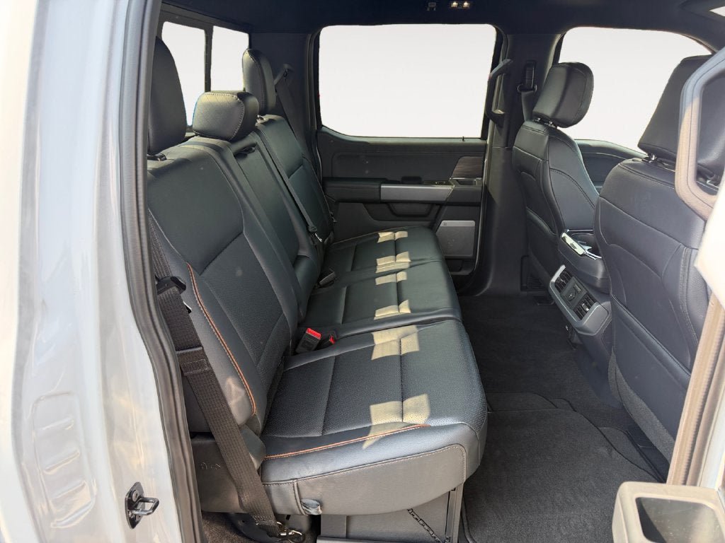 Used 2025 Ford F150 Lariat w/ Equipment Group 502A High AWD/4WD image 14