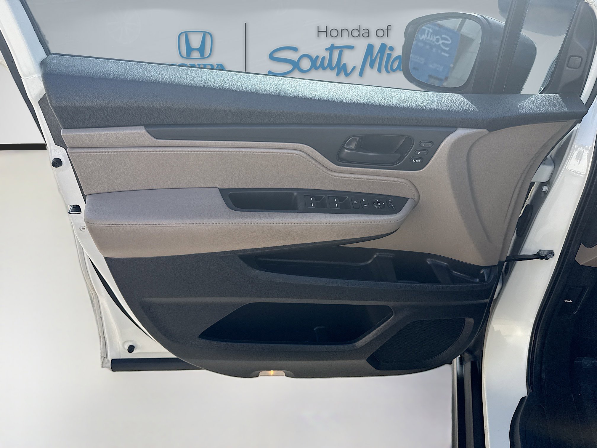 Used 2018 Honda Odyssey EX-L image 19