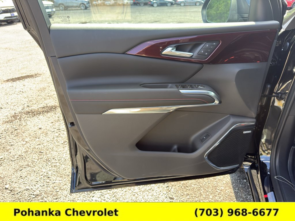 New 2027 Chevrolet Traverse RS w/ LPO, Floor Liner Package AWD/4WD image 20