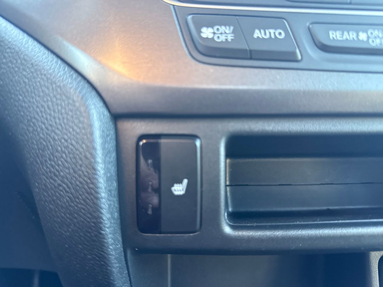 Used 2022 Honda Pilot Black Edition image 26