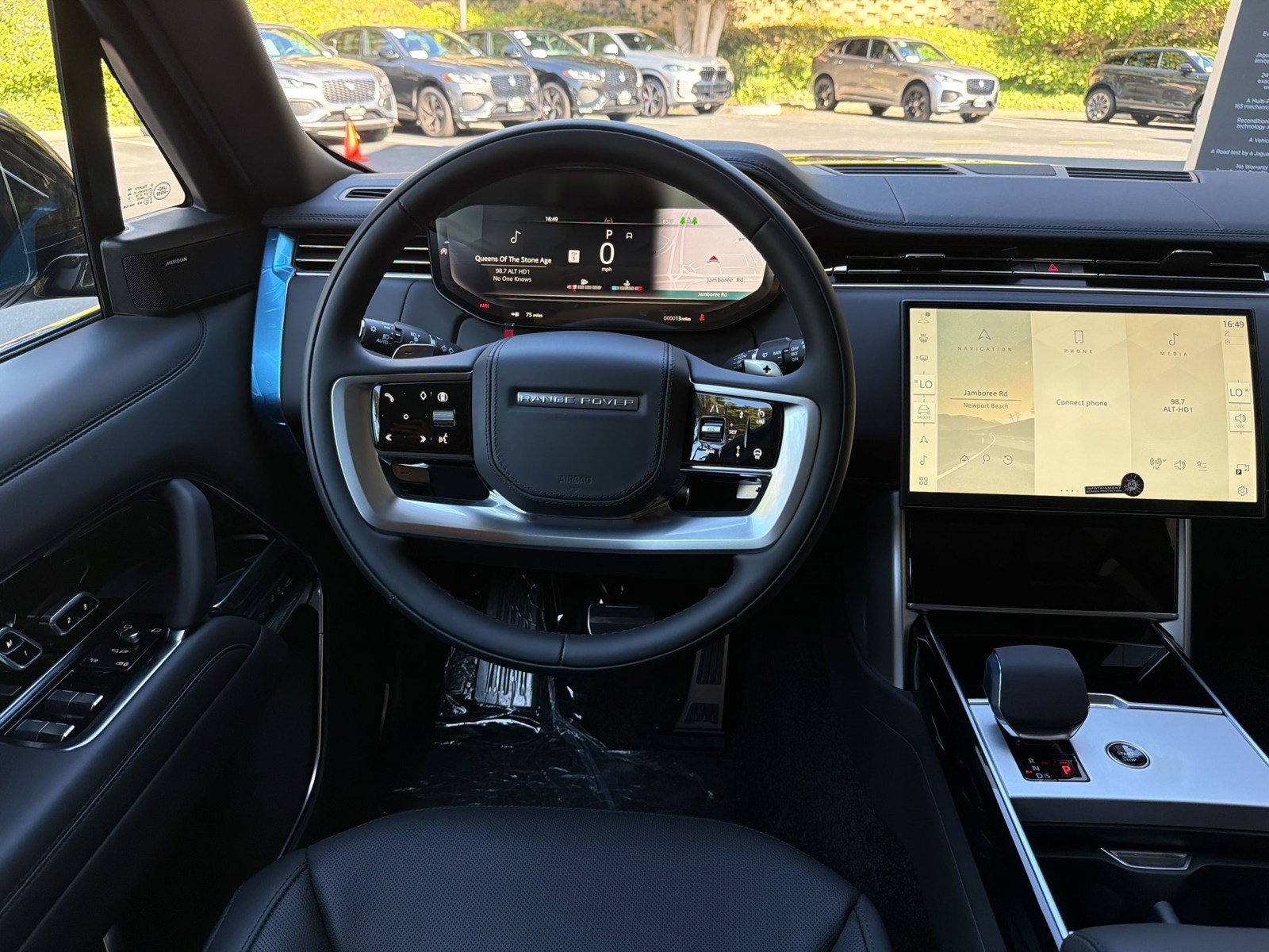 New 2026 Land Rover Range Rover SE AWD/4WD image 29