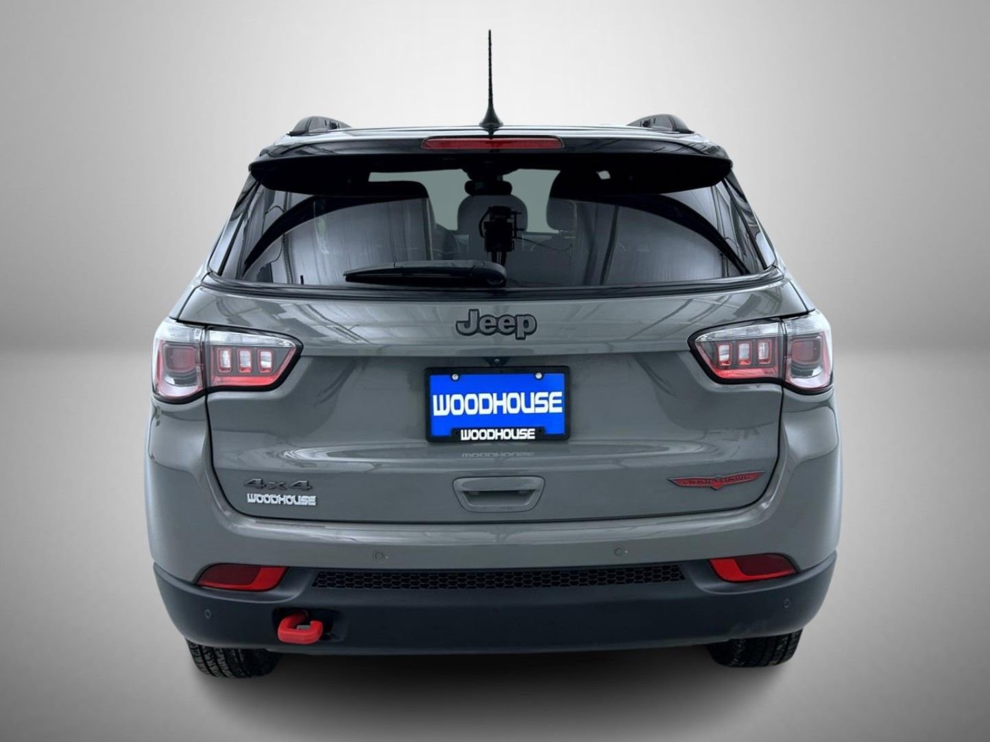 Used 2024 Jeep Compass Trailhawk image 6