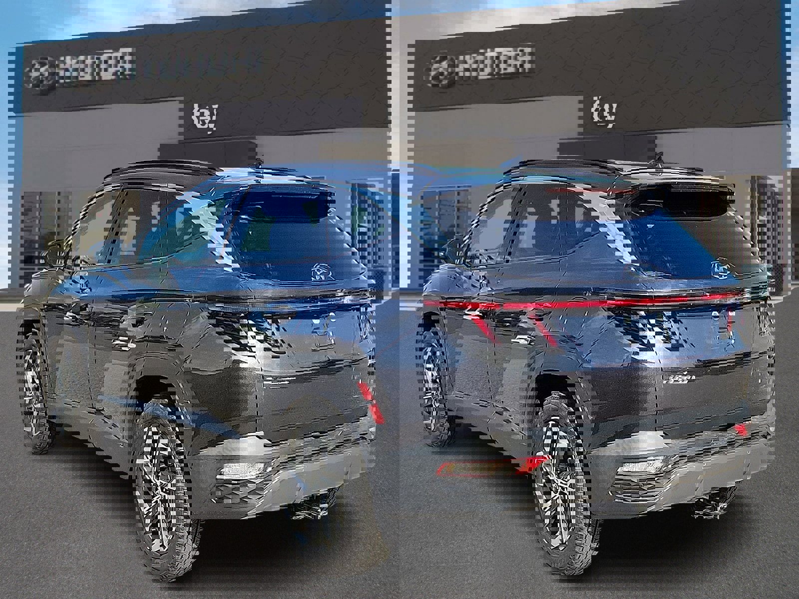 Used 2022 Hyundai Tucson Limited image 5