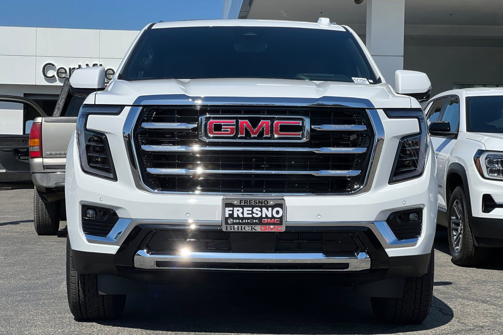 New 2026 GMC Yukon XL Elevation w/ Elevation Premium Package RWD image 3