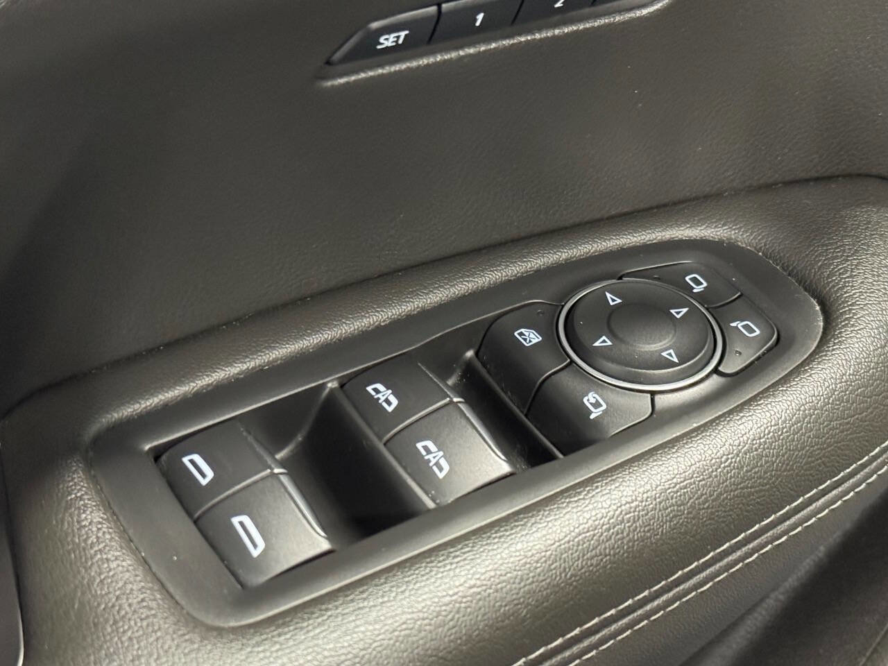 Used 2023 Cadillac XT6 Sport image 15