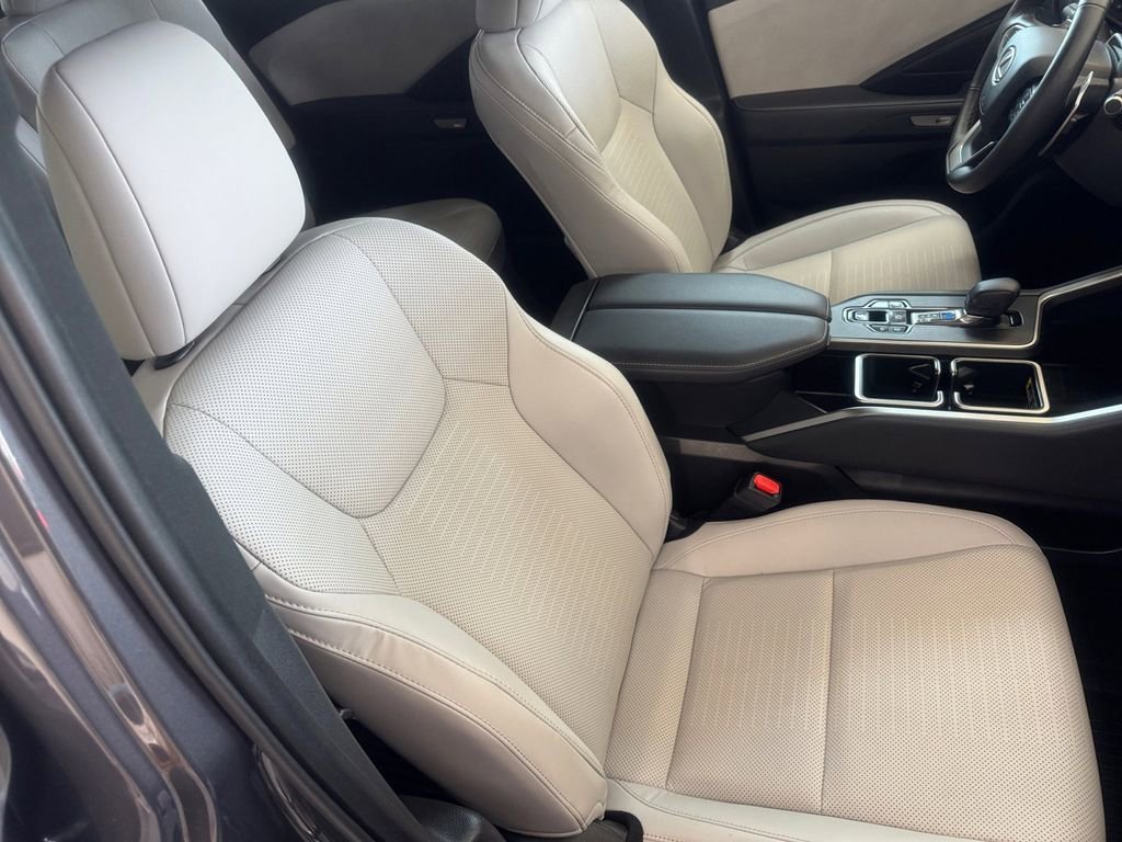 Used 2025 Lexus TX 350 AWD w/ Technology Package image 14