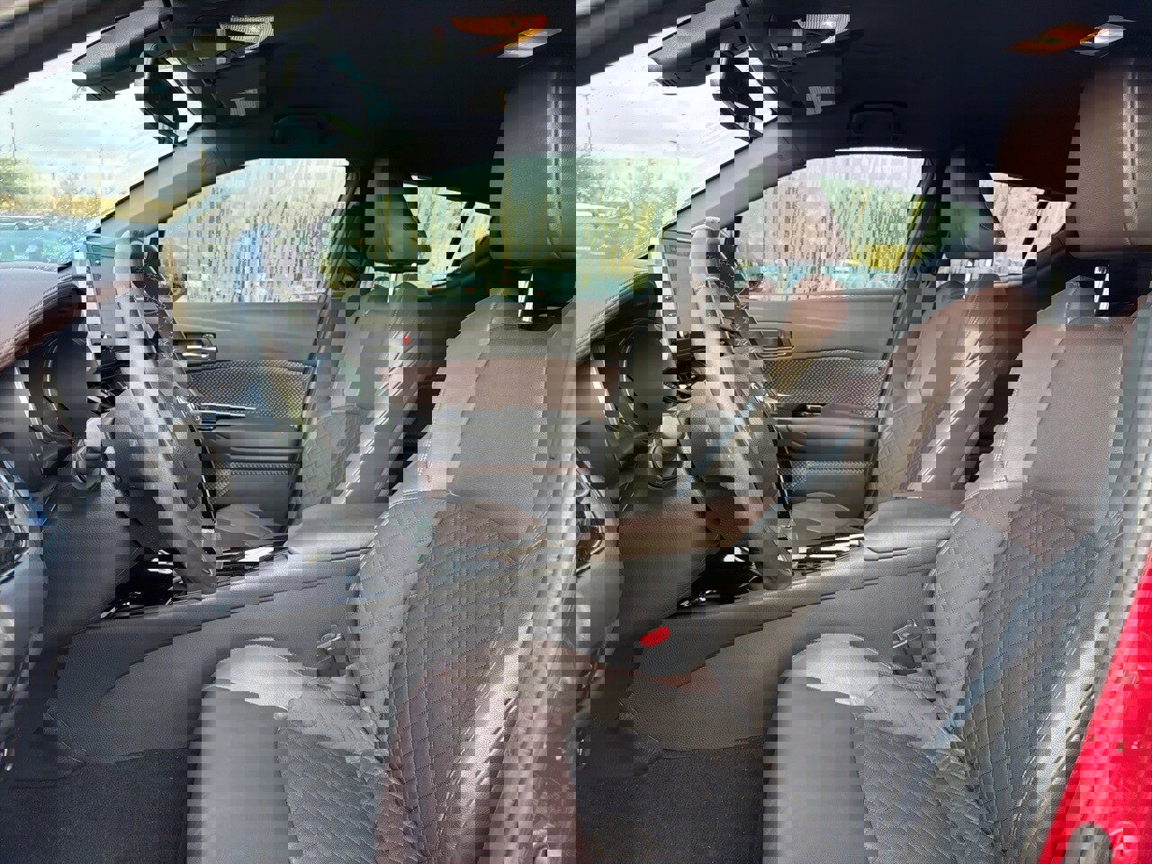 Used 2019 Toyota C-HR Limited image 9