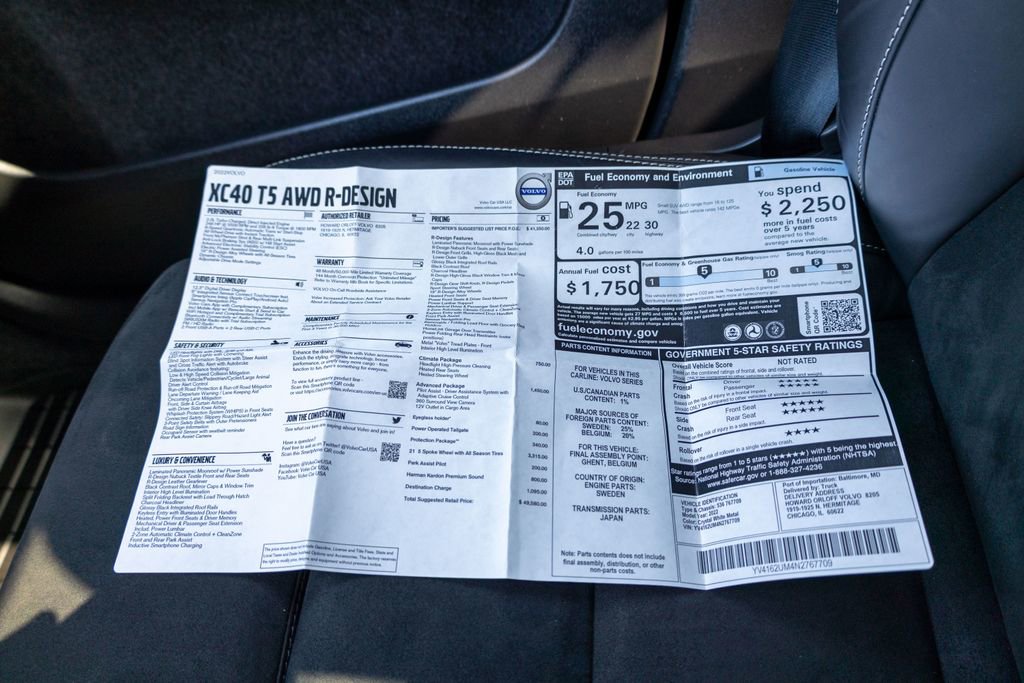 Used 2022 Volvo XC40 T5 R-Design image 30