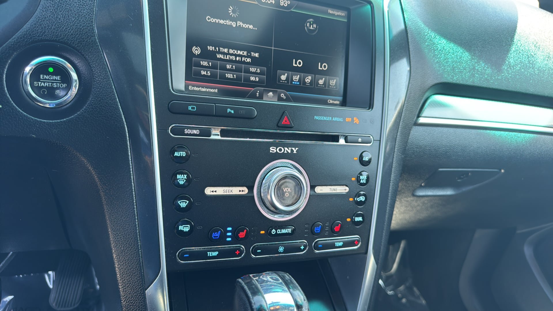 Used 2016 Ford Explorer Sport w/ Equipment Group 401A AWD/4WD image 28