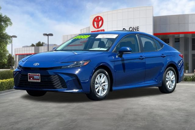 Certified 2025 Toyota Camry LE FWD image 10