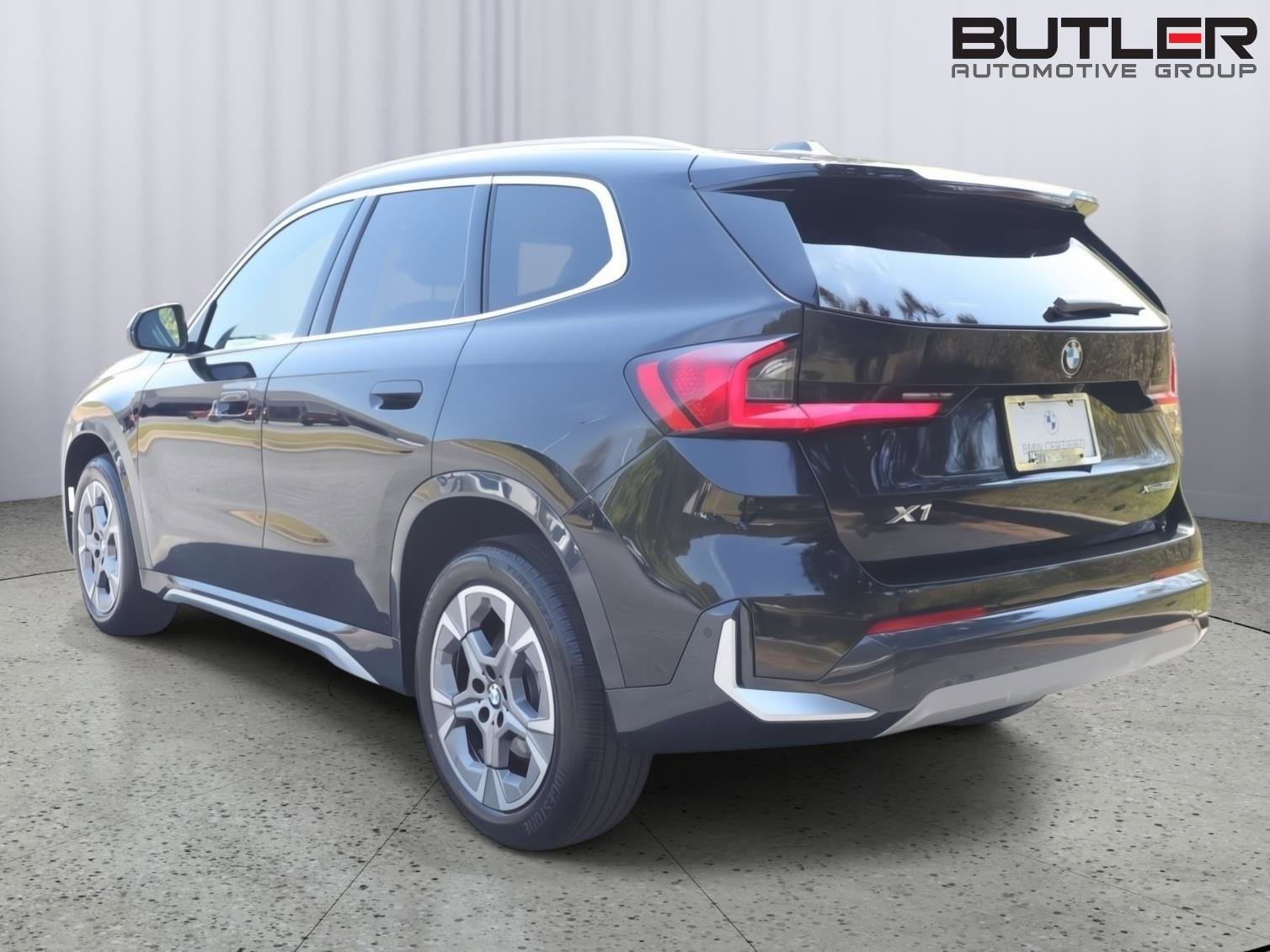 Used 2025 BMW X1 xDrive28i w/ Premium Package image 5