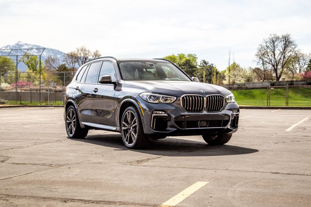 Used 2020 BMW X5 M50i image 7