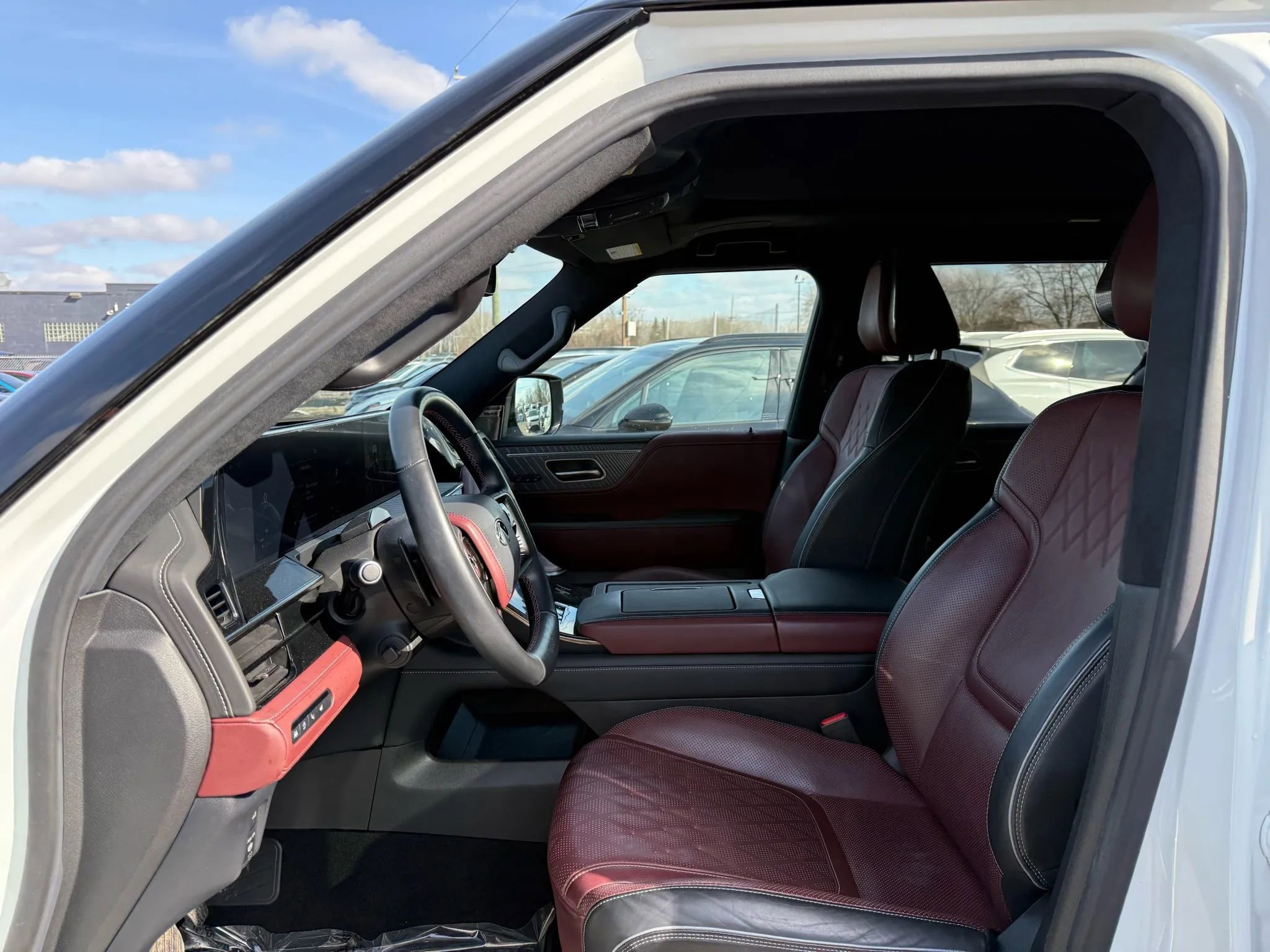 Used 2025 INFINITI QX80 Autograph image 20