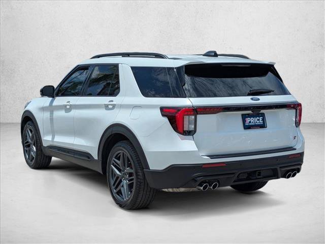 Used 2025 Ford Explorer ST AWD/4WD image 8