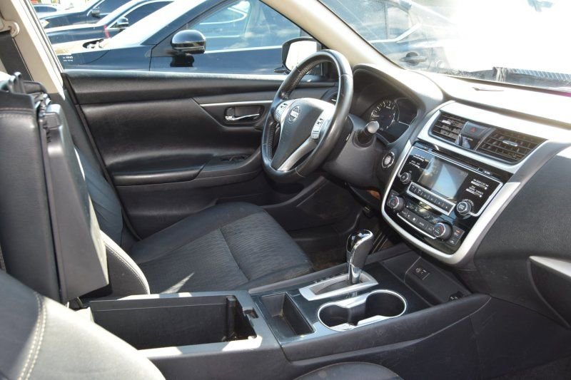 Used 2018 Nissan Altima 2.5 SV image 29