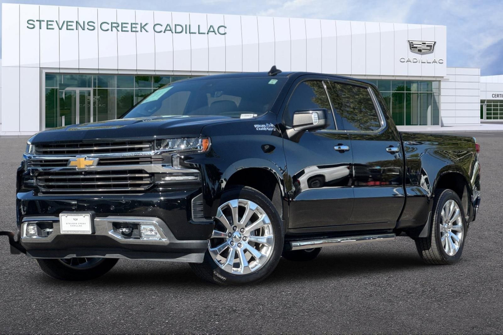 Used 2020 Chevrolet Silverado 1500 High Country w/ Technology Package image 7