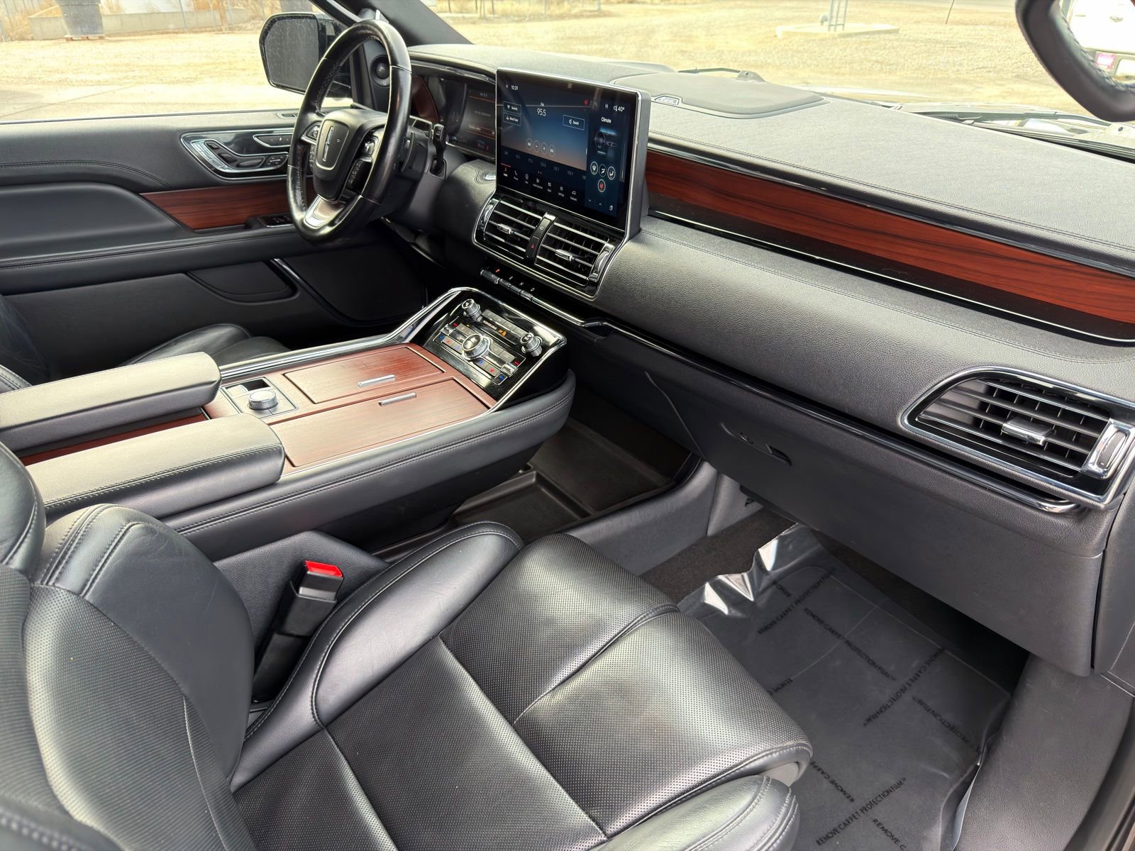 Used 2023 Lincoln Navigator Reserve AWD/4WD image 39