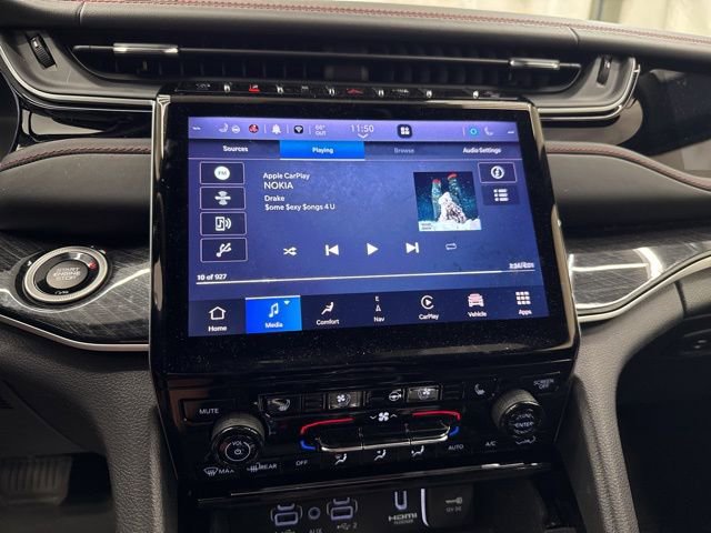 Used 2022 Jeep Grand Cherokee Trailhawk w/ ADV Protech Group II AWD/4WD image 26