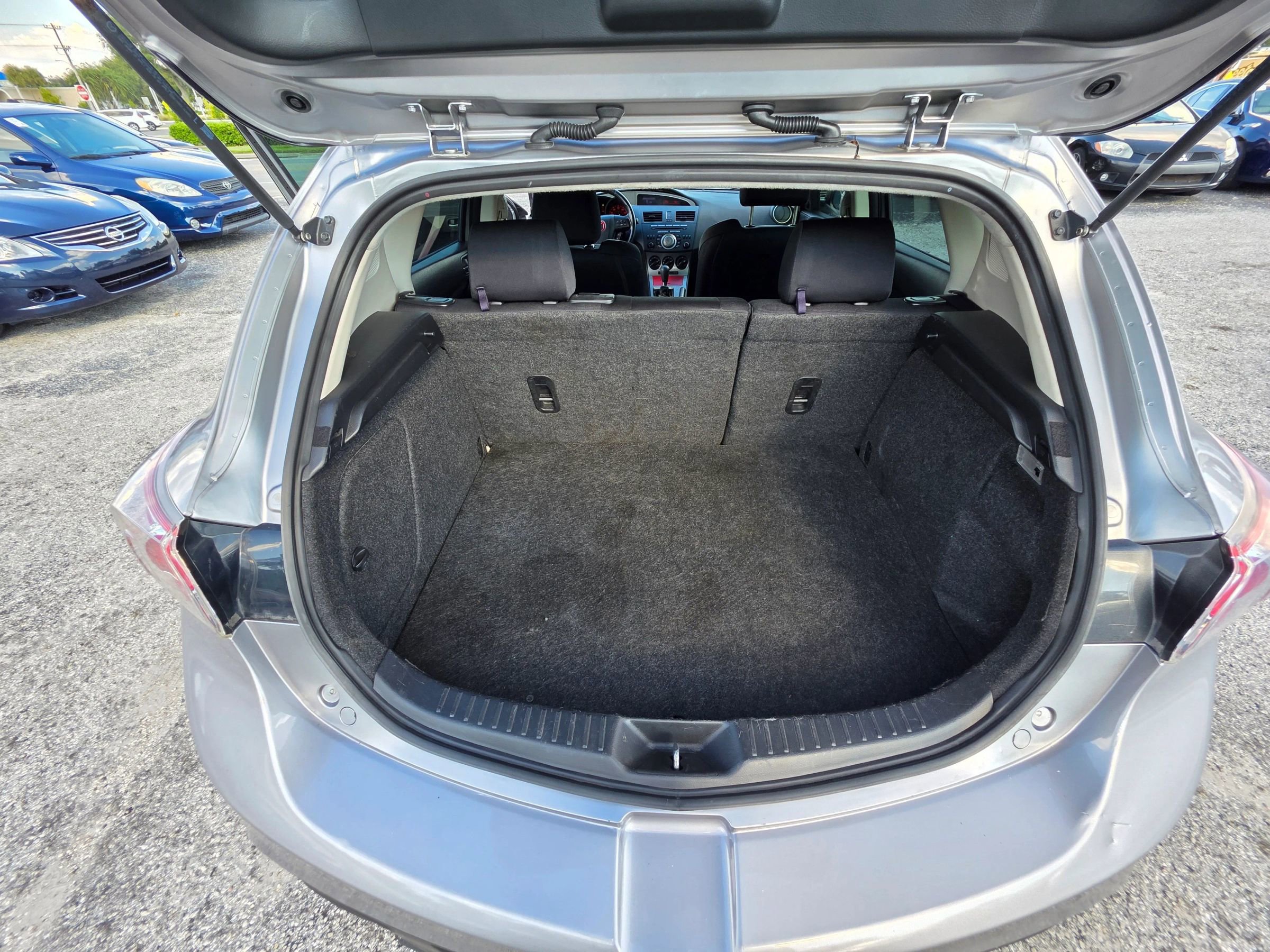 Used 2011 MAZDA MAZDA3 s Sport image 16