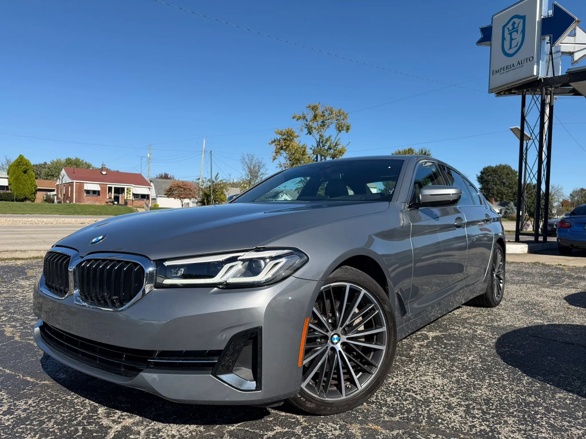 Used 2023 BMW 530i xDrive w/ Premium Package