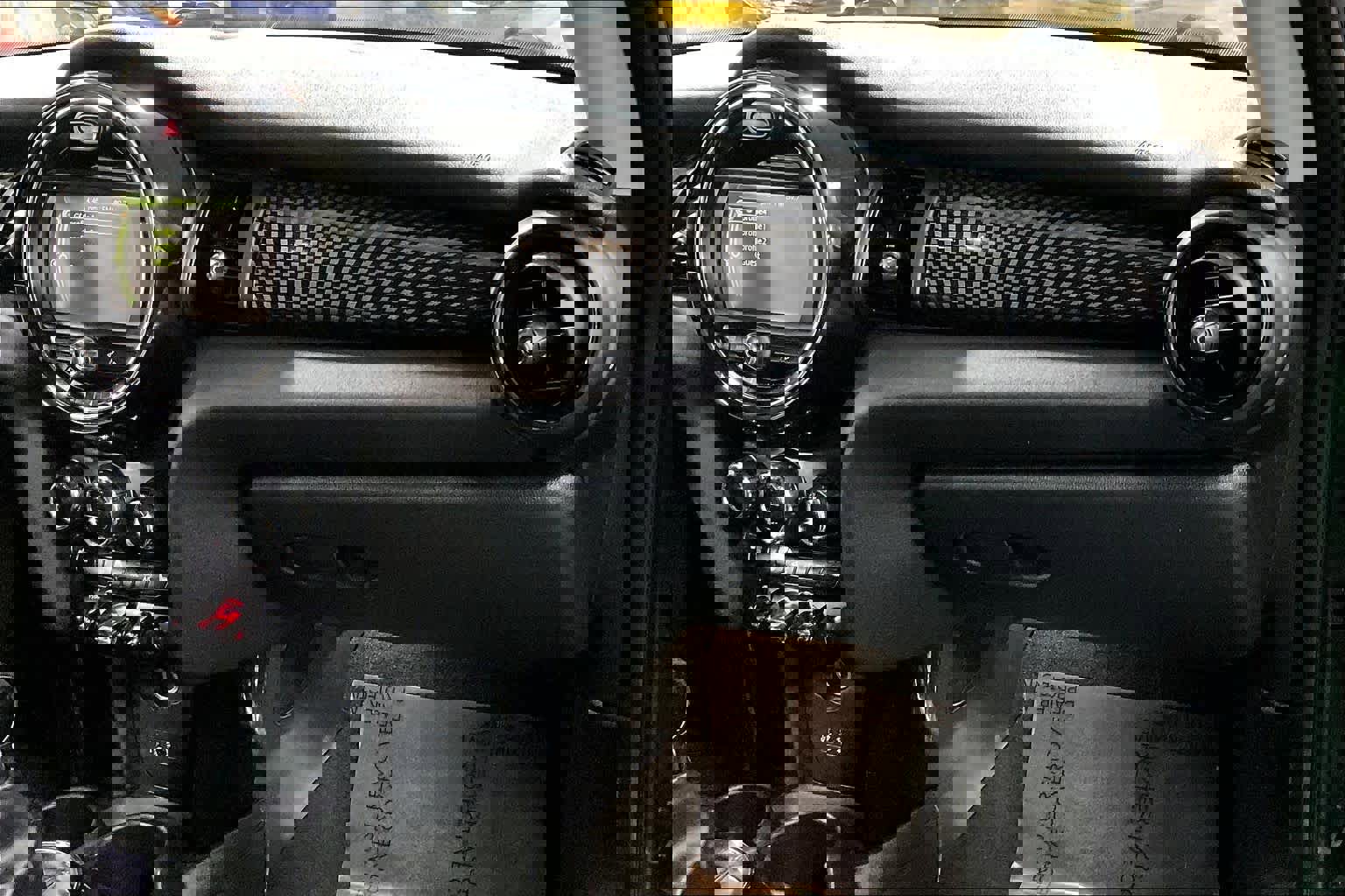 Used 2017 MINI Cooper S image 16