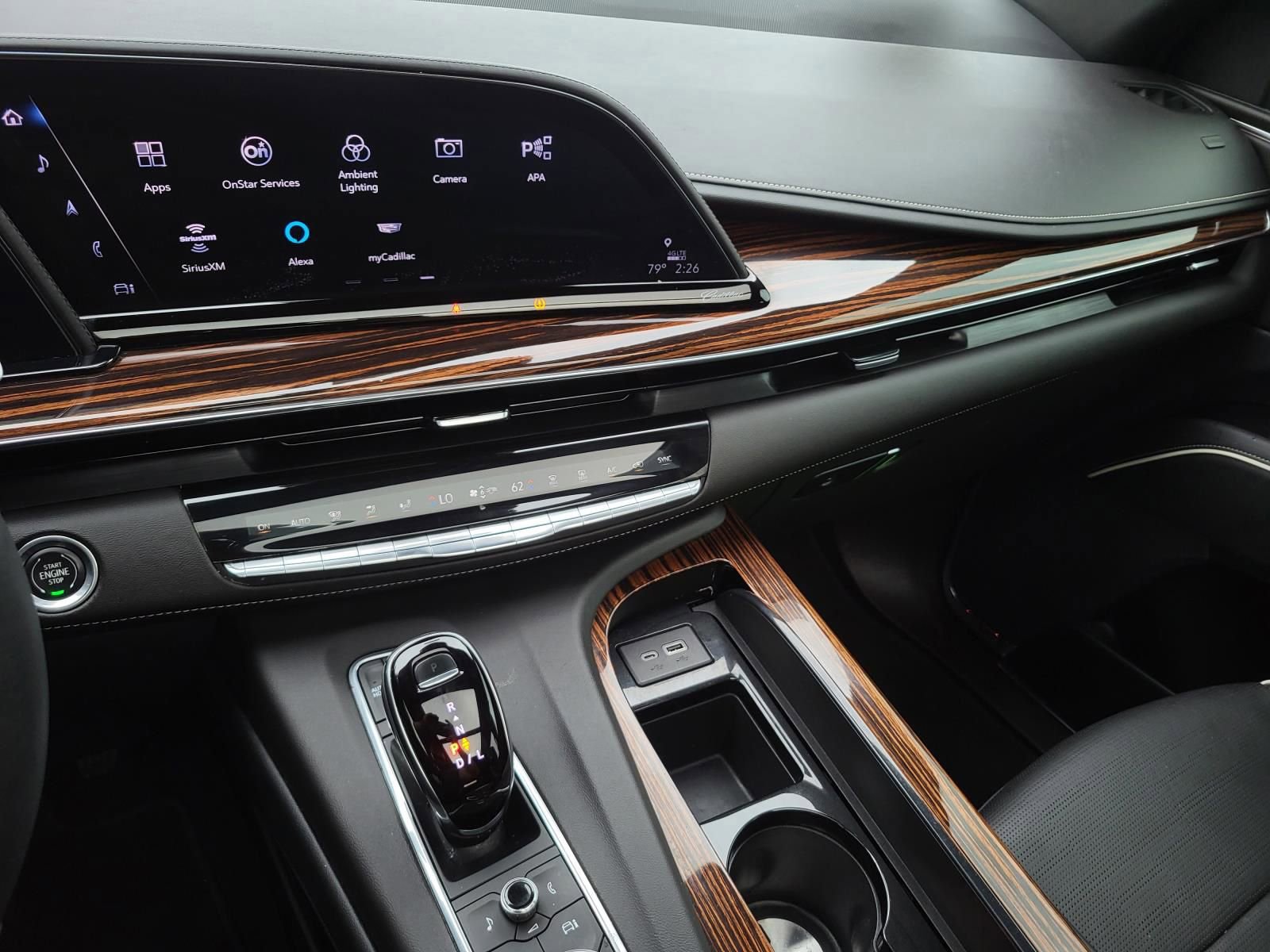 Used 2021 Cadillac Escalade ESV Premium Luxury AWD/4WD image 27