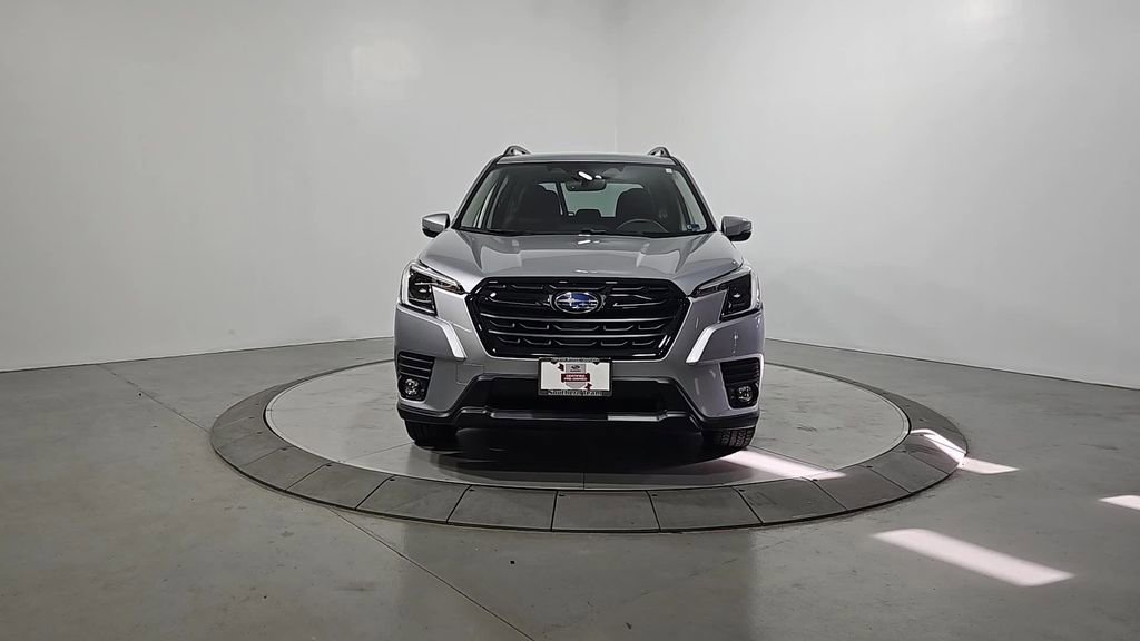 Certified 2024 Subaru Forester Limited image 9