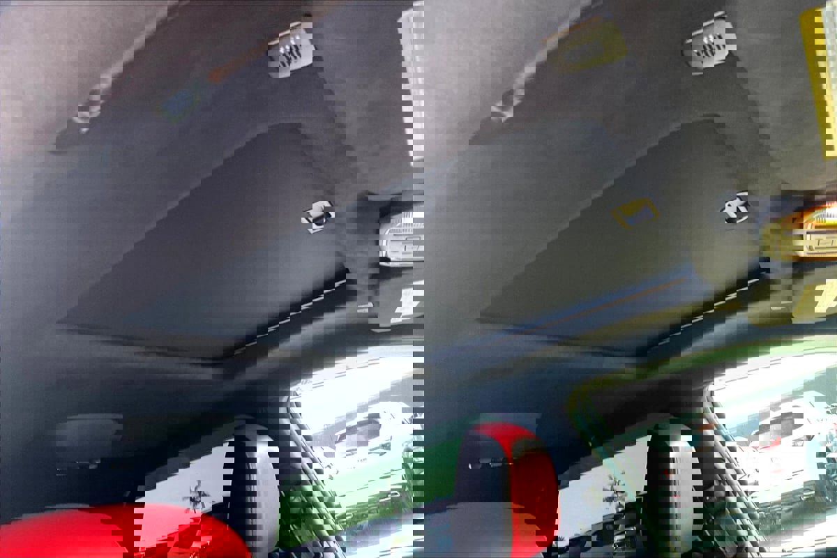 Used 2021 Dodge Durango R/T w/ Technology Group image 18