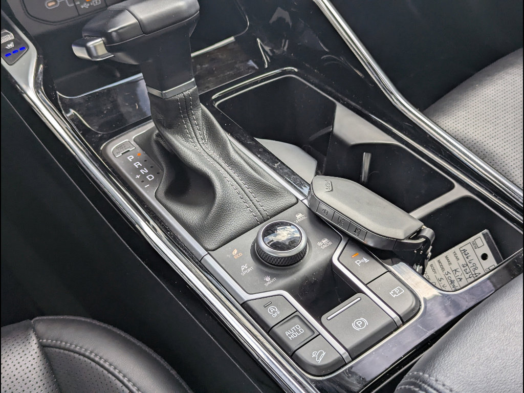 Used 2024 Kia Sorento SX image 36