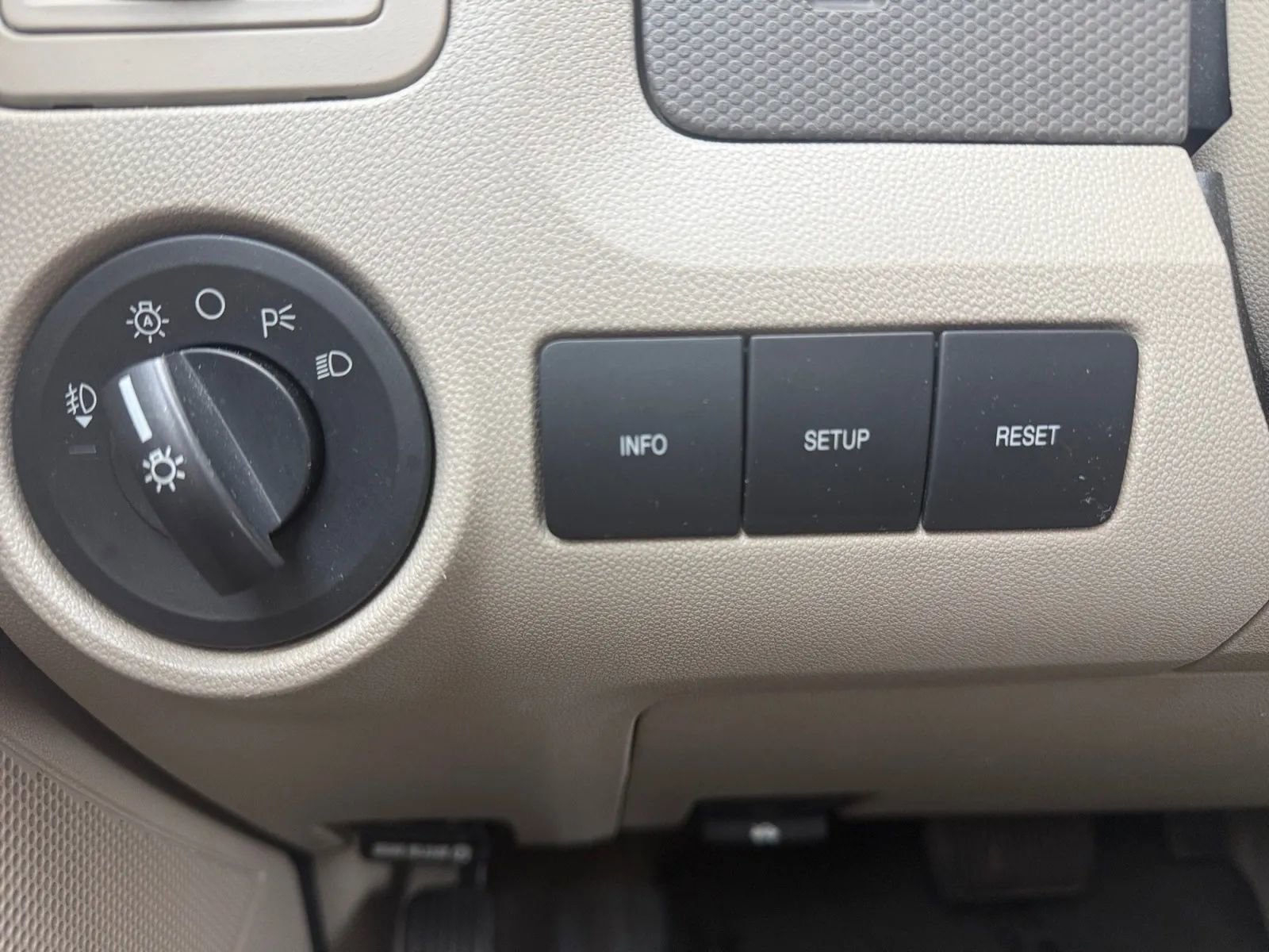 Used 2012 Ford Escape 4WD Hybrid image 17