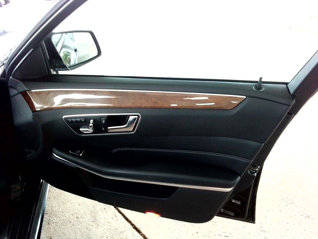 Used 2015 Mercedes-Benz E 350 4MATIC Sedan image 24
