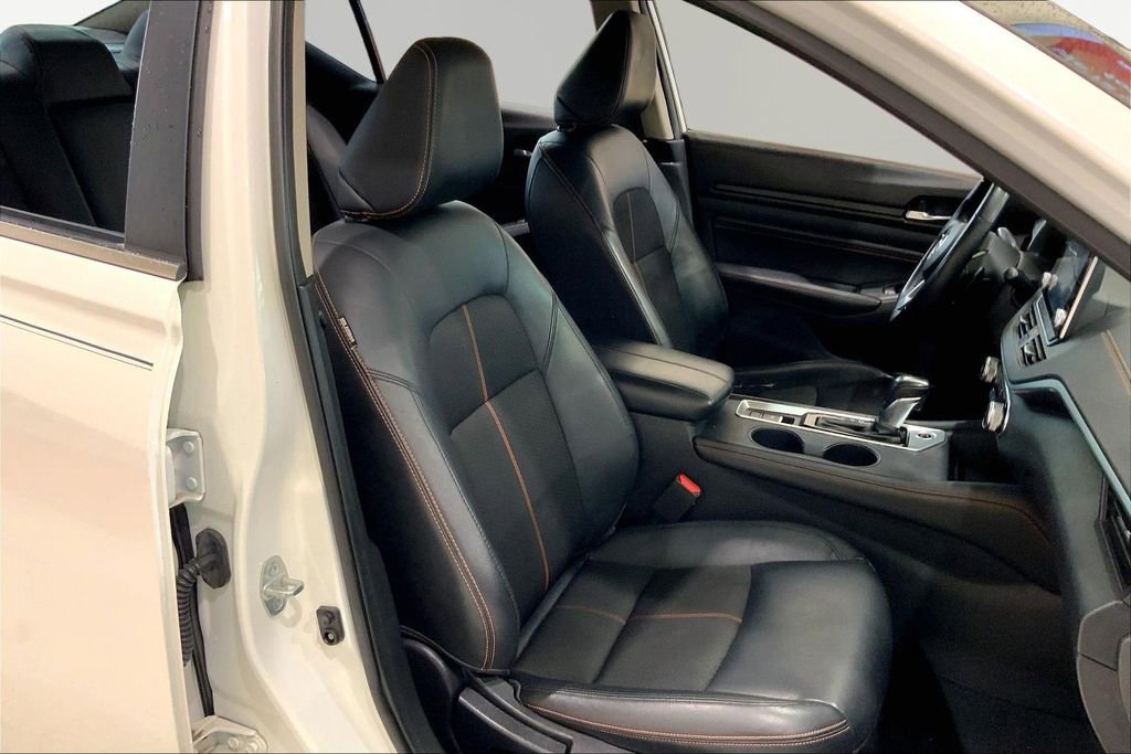 Used 2020 Nissan Altima 2.5 SR AWD/4WD image 19