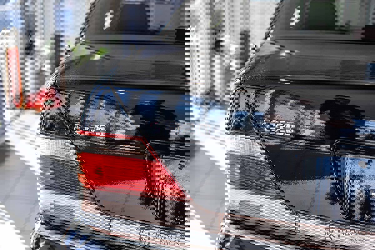 Used 1999 Mercedes-Benz S 320 image 15