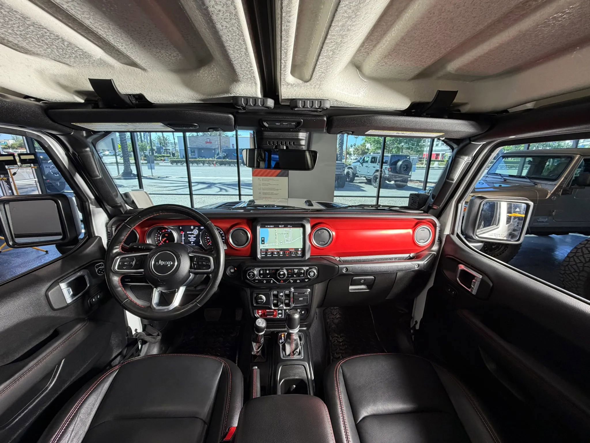 Used 2021 Jeep Gladiator Rubicon AWD/4WD image 25