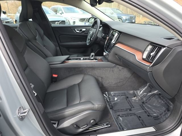 Certified 2024 Volvo S60 B5 Plus w/ Climate Package image 17