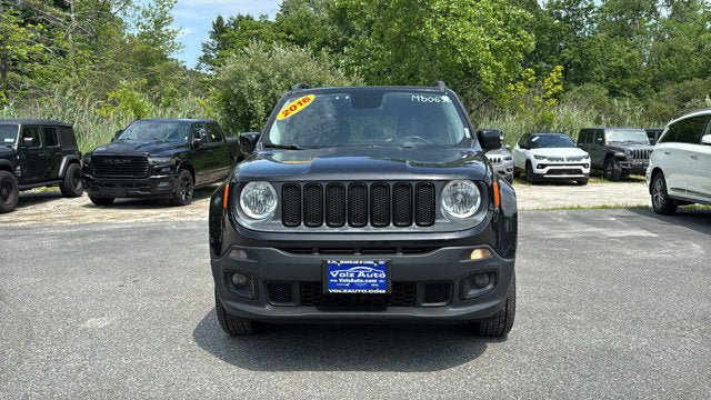Used 2016 Jeep Renegade Latitude AWD/4WD image 3